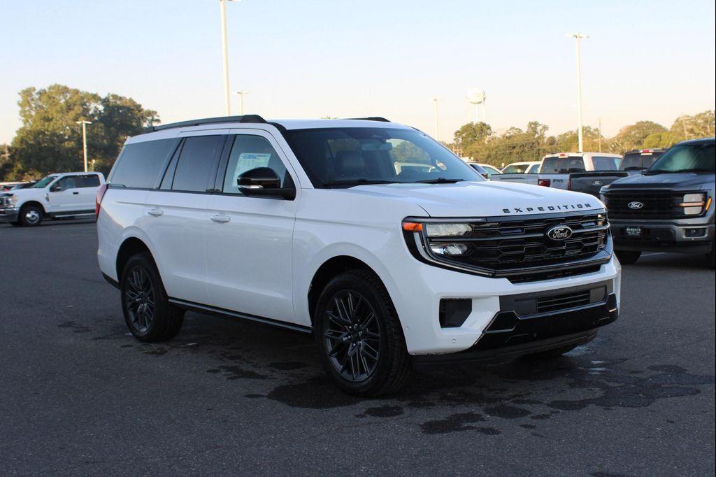new 2025 Ford Expedition car, priced at $84,730