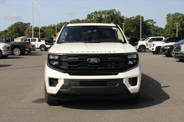 new 2025 Ford Expedition Max car, priced at $70,885