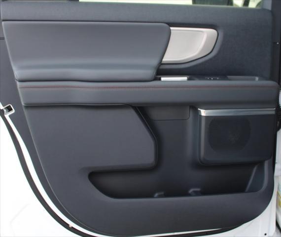 new 2025 Ford Expedition Max car, priced at $70,885