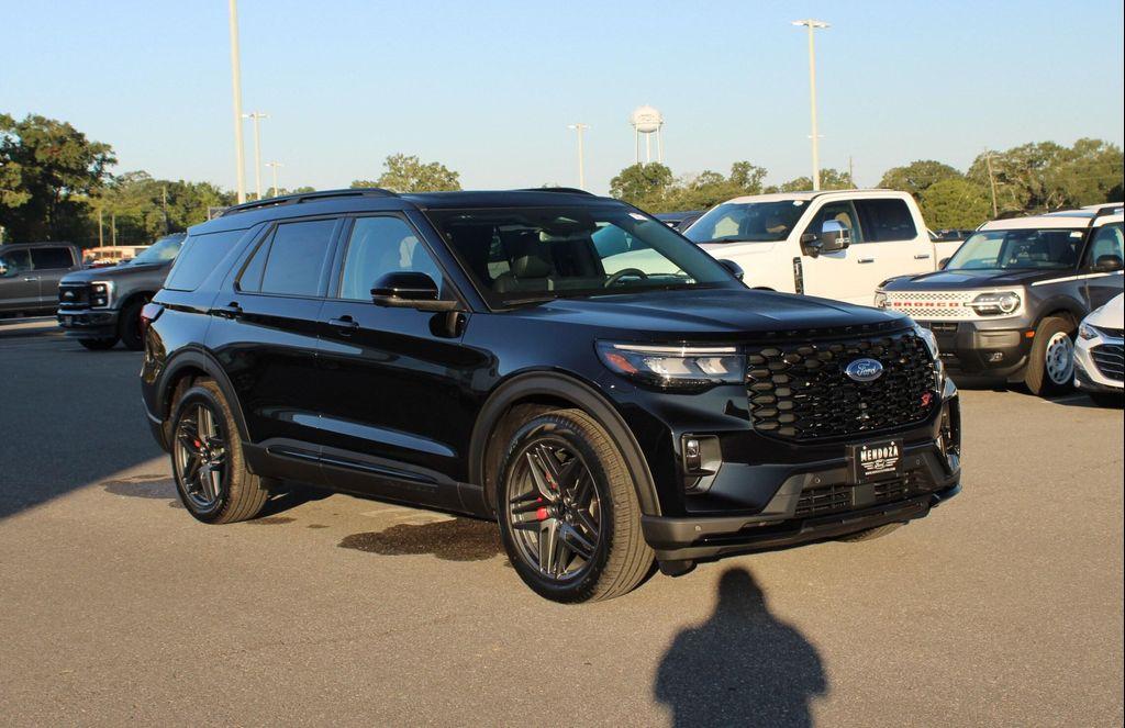 new 2025 Ford Explorer car, priced at $59,485