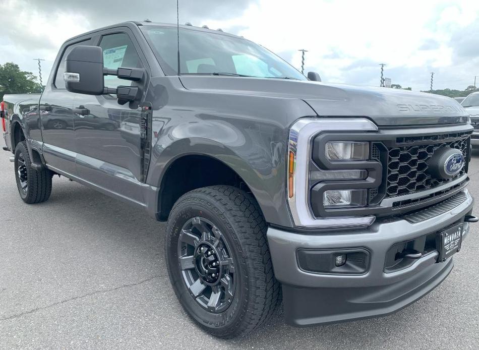 new 2024 Ford F-250 car, priced at $61,545