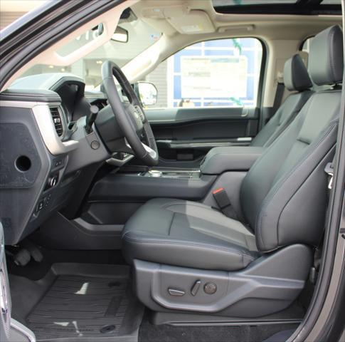 new 2024 Ford Expedition car, priced at $61,000