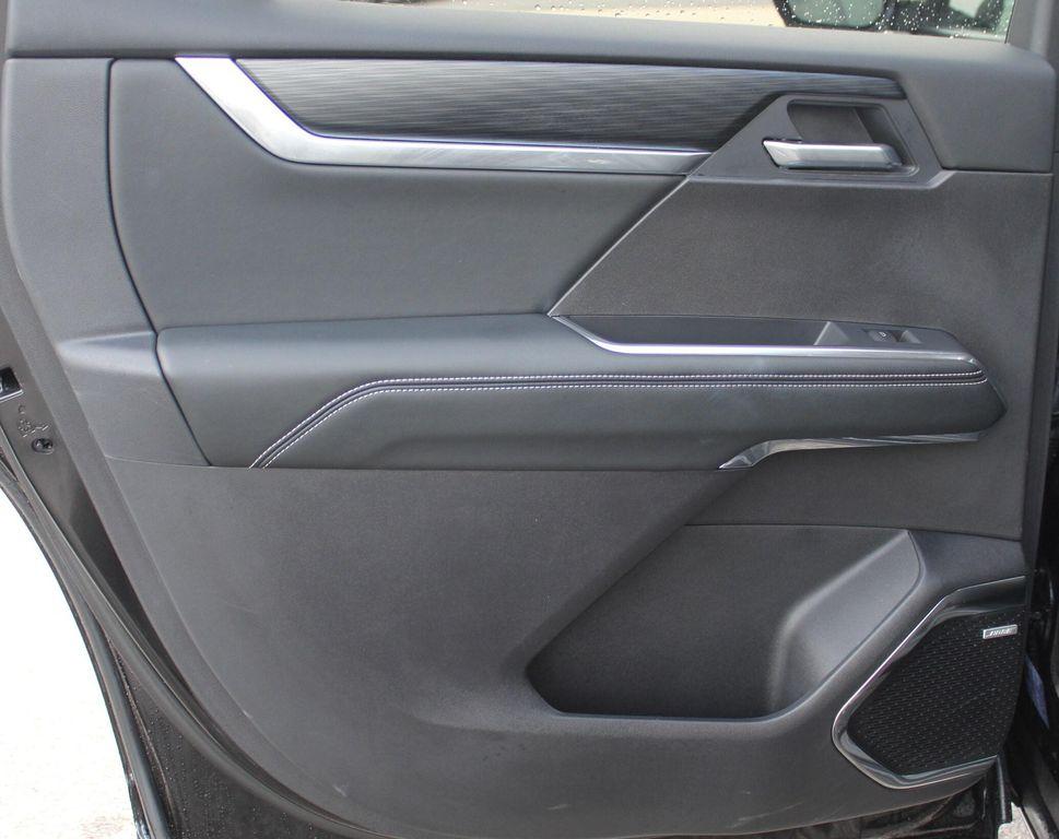 used 2025 GMC Acadia car, priced at $34,777