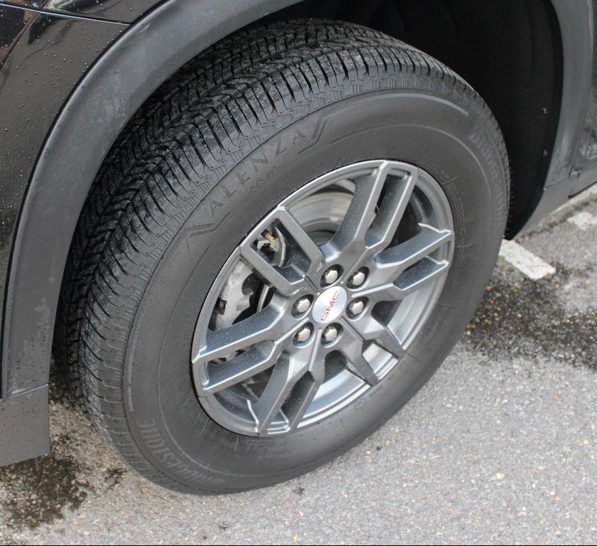 used 2025 GMC Acadia car, priced at $34,777