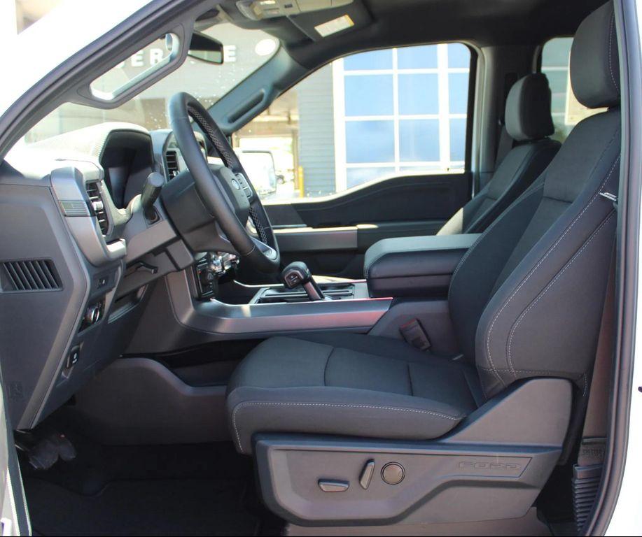 new 2025 Ford F-150 car, priced at $61,690