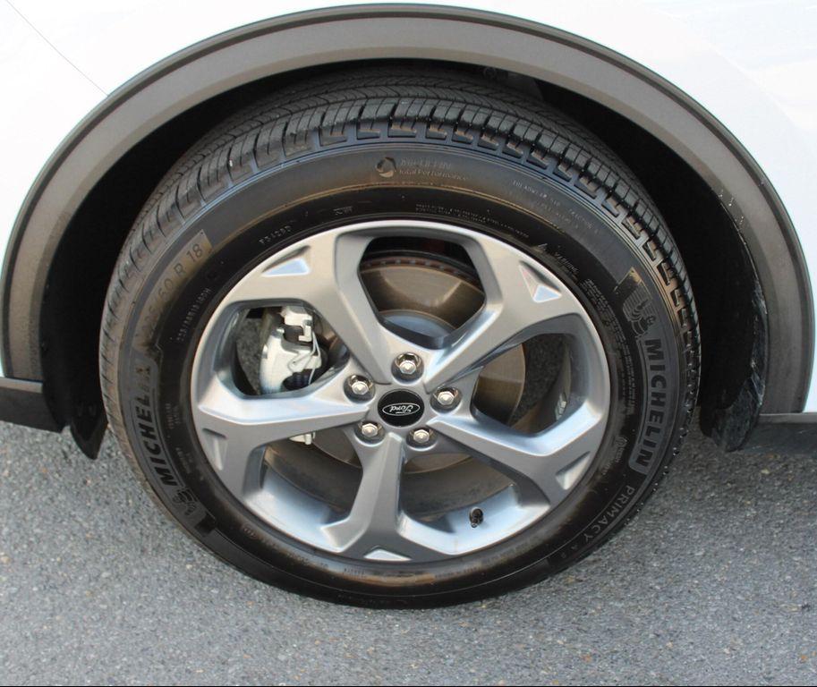 used 2025 Ford Escape car, priced at $26,997