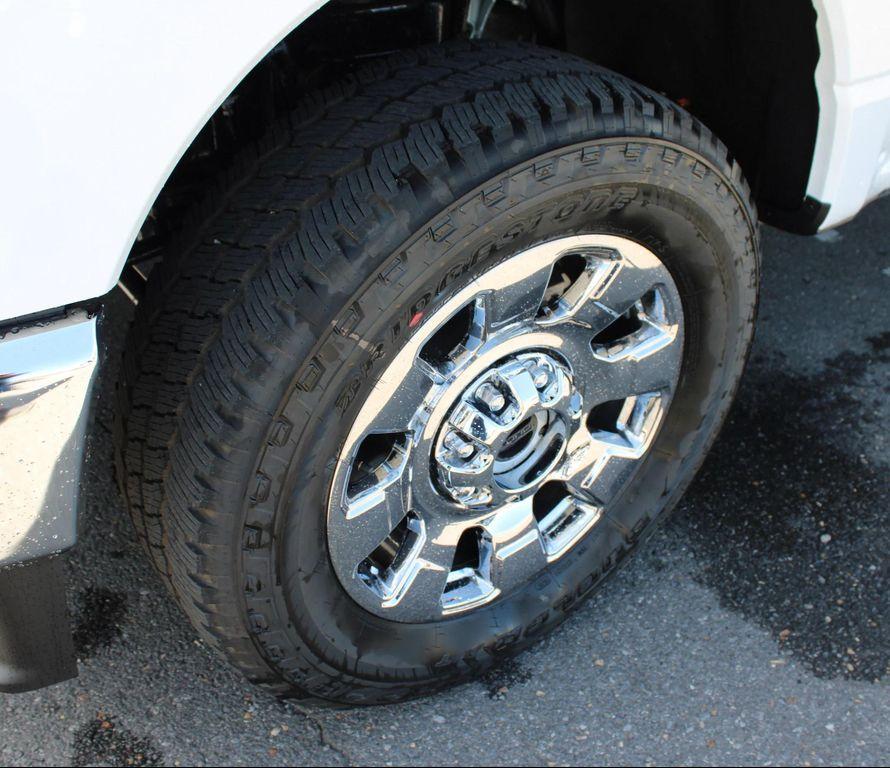 new 2025 Ford F-250 car, priced at $79,720