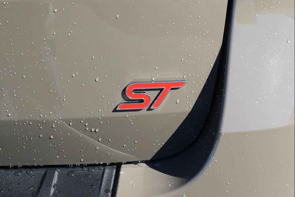 new 2026 Ford Explorer car, priced at $60,610