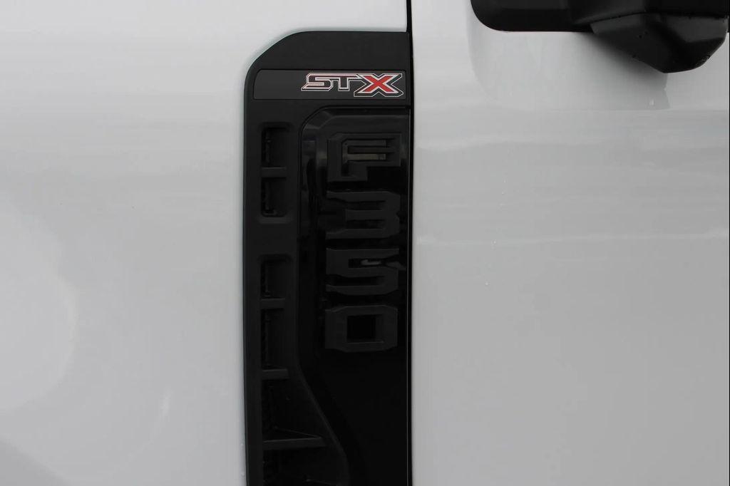 new 2025 Ford F-350 car, priced at $63,620