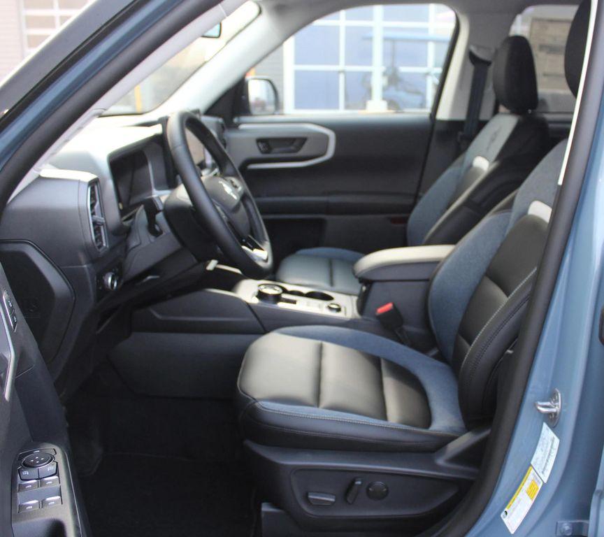 new 2025 Ford Bronco Sport car, priced at $37,355