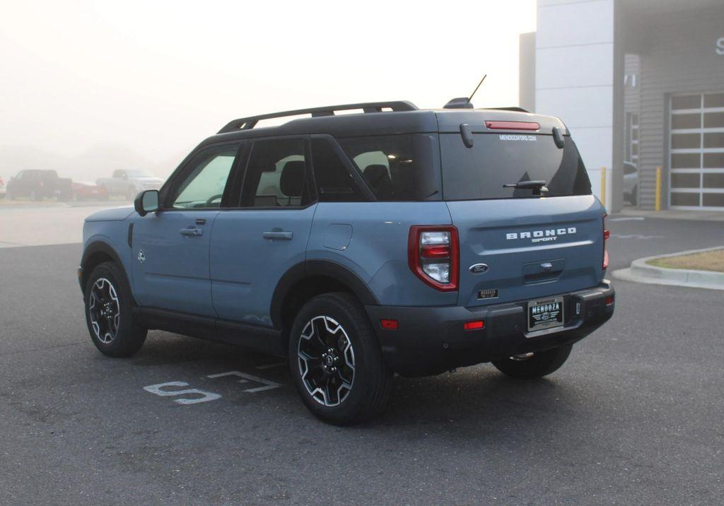 new 2025 Ford Bronco Sport car, priced at $37,355