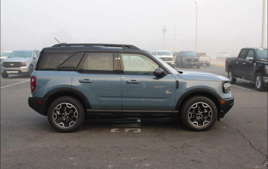 new 2025 Ford Bronco Sport car, priced at $37,355