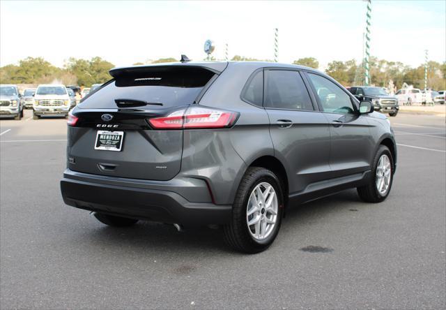 new 2024 Ford Edge car, priced at $33,600