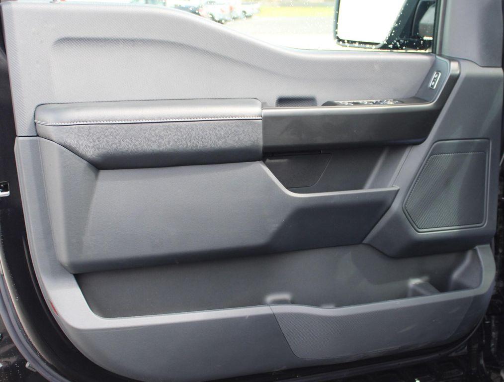 new 2025 Ford F-150 car, priced at $52,810