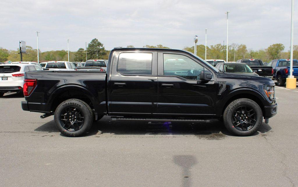new 2025 Ford F-150 car, priced at $52,810