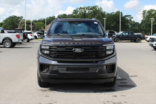 new 2025 Ford Expedition car, priced at $80,985