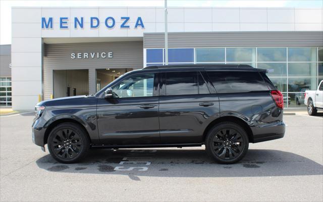 new 2025 Ford Expedition car, priced at $80,985