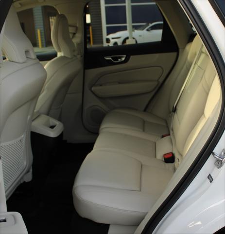 used 2021 Volvo XC60 car, priced at $26,777