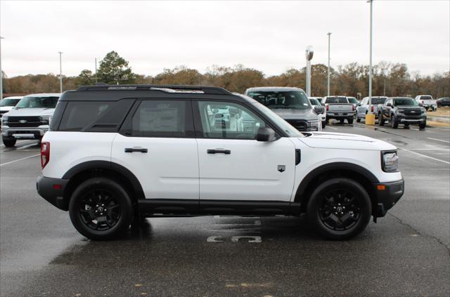 new 2025 Ford Bronco Sport car, priced at $36,005