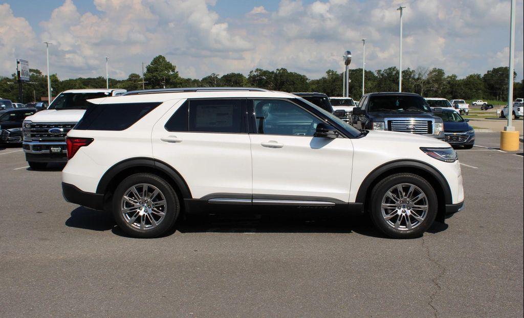 new 2025 Ford Explorer car, priced at $55,545