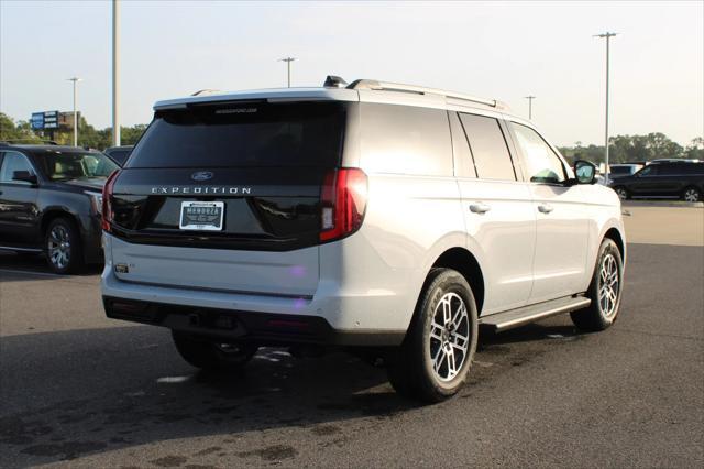 new 2025 Ford Expedition car, priced at $68,210