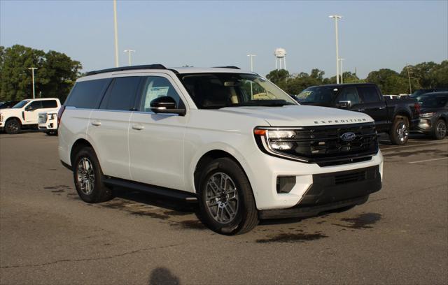 new 2025 Ford Expedition car, priced at $68,210