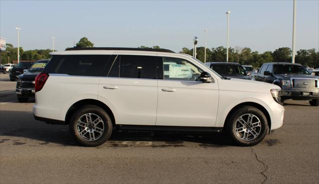 new 2025 Ford Expedition car, priced at $68,210
