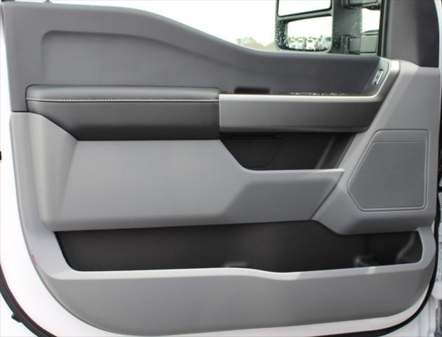 new 2025 Ford F-350 car, priced at $63,425
