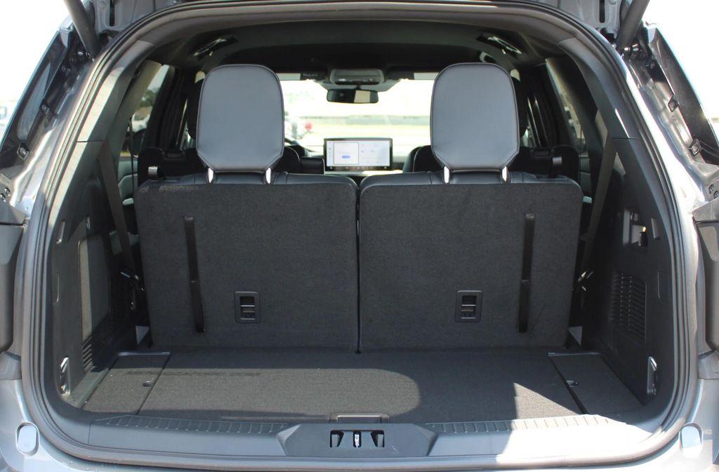 new 2025 Ford Explorer car, priced at $49,000