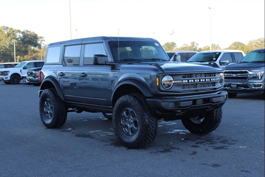 new 2025 Ford Bronco car, priced at $51,610