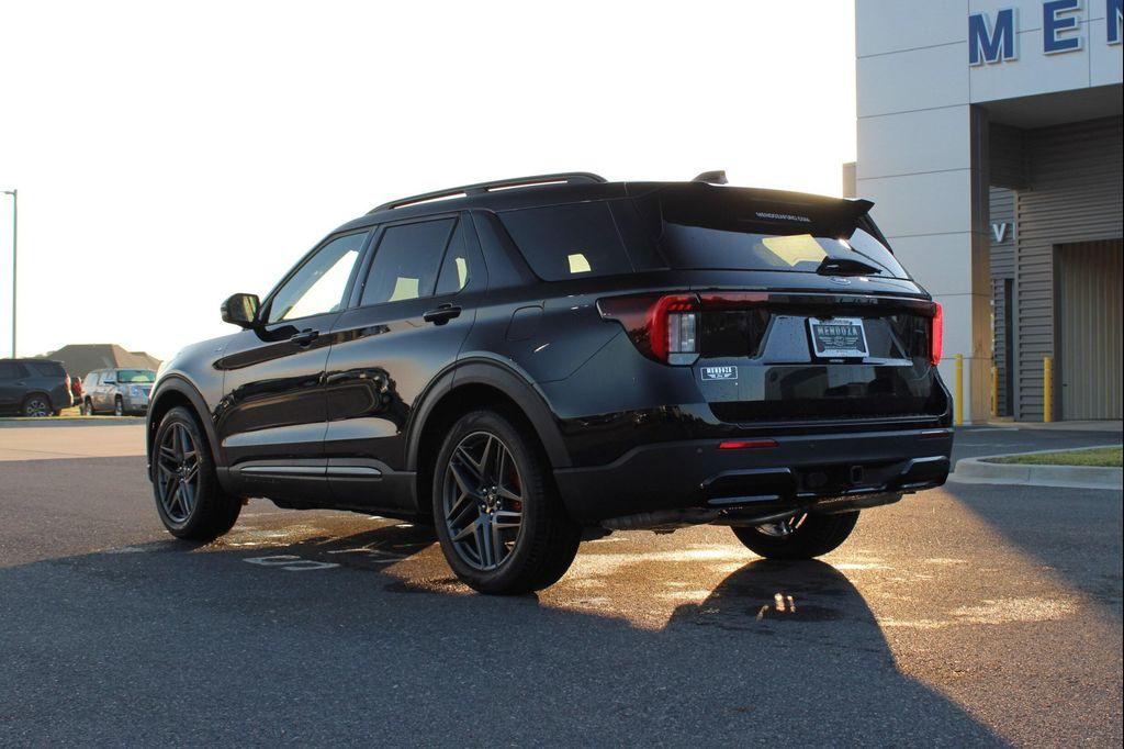new 2025 Ford Explorer car, priced at $49,635