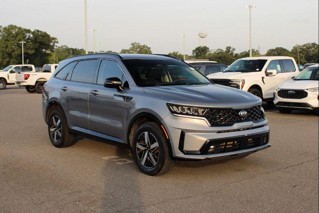 used 2021 Kia Sorento car, priced at $27,877