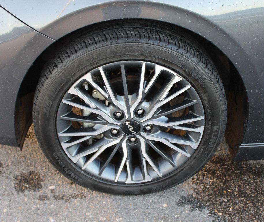 used 2023 Kia Forte car, priced at $20,937