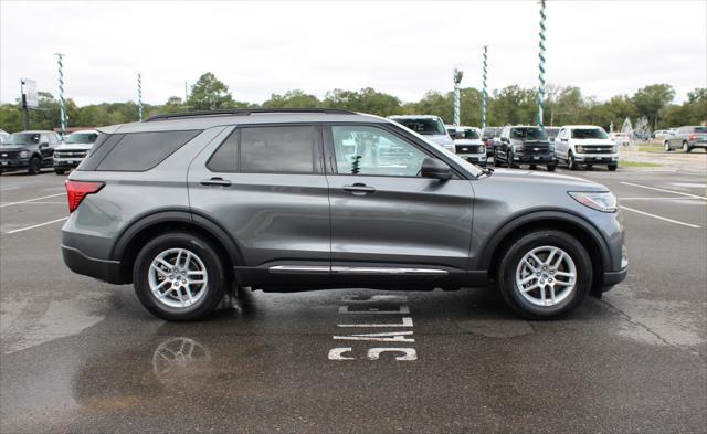 new 2025 Ford Explorer car, priced at $43,980