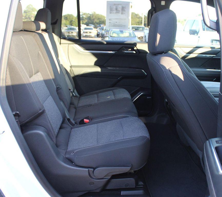 used 2025 GMC Acadia car, priced at $37,877