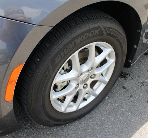 used 2021 Chrysler Pacifica car, priced at $19,977