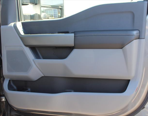 new 2025 Ford F-250 car, priced at $66,020