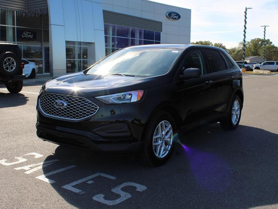 new 2024 Ford Edge car, priced at $33,800