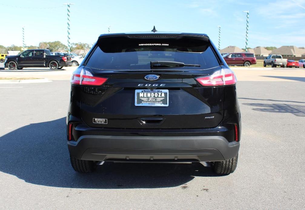 new 2024 Ford Edge car, priced at $33,800