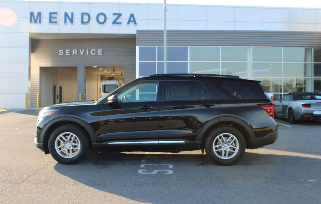 new 2025 Ford Explorer car, priced at $45,805