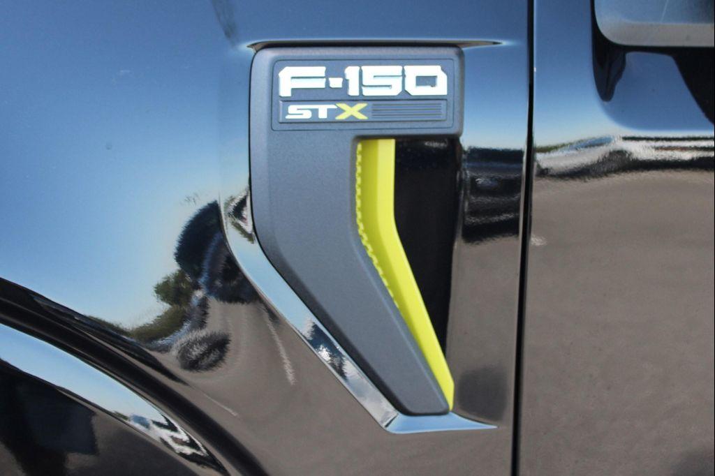 new 2025 Ford F-150 car, priced at $52,530