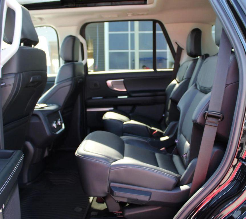 new 2025 Ford Expedition car, priced at $80,910