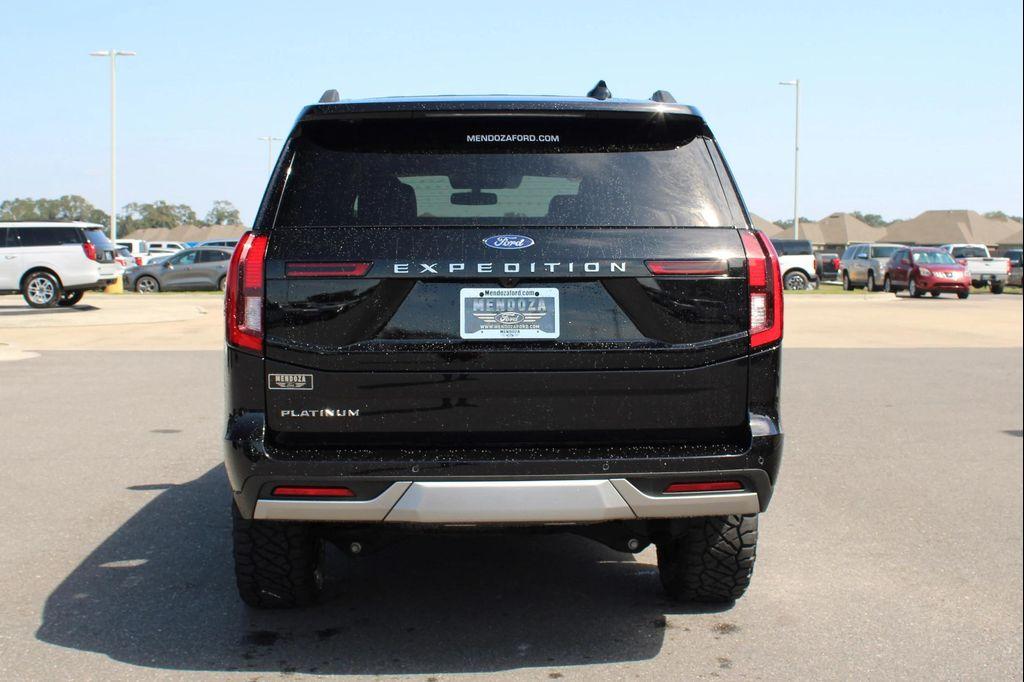 new 2025 Ford Expedition car, priced at $80,910