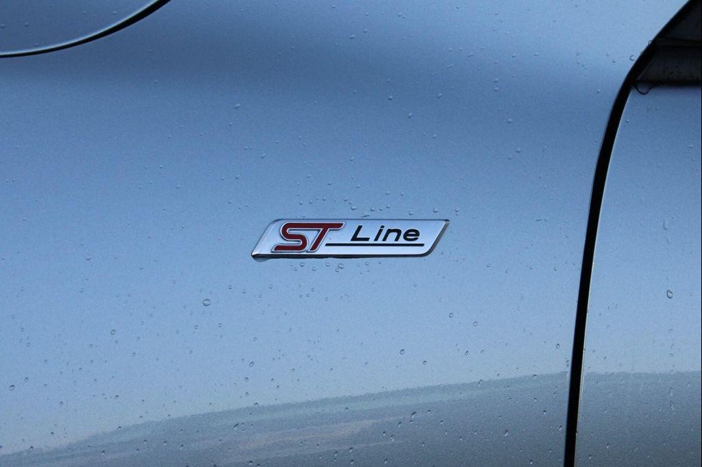 used 2024 Ford Escape car, priced at $24,597