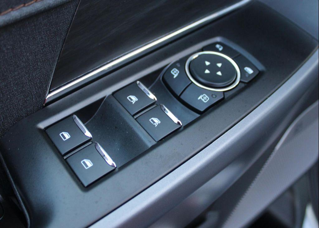 new 2025 Ford F-150 car, priced at $75,070