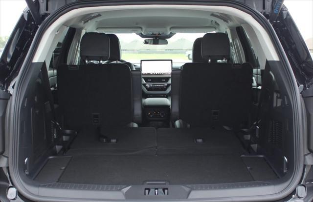 new 2025 Ford Explorer car, priced at $42,013