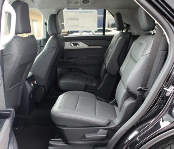 new 2025 Ford Explorer car, priced at $42,013