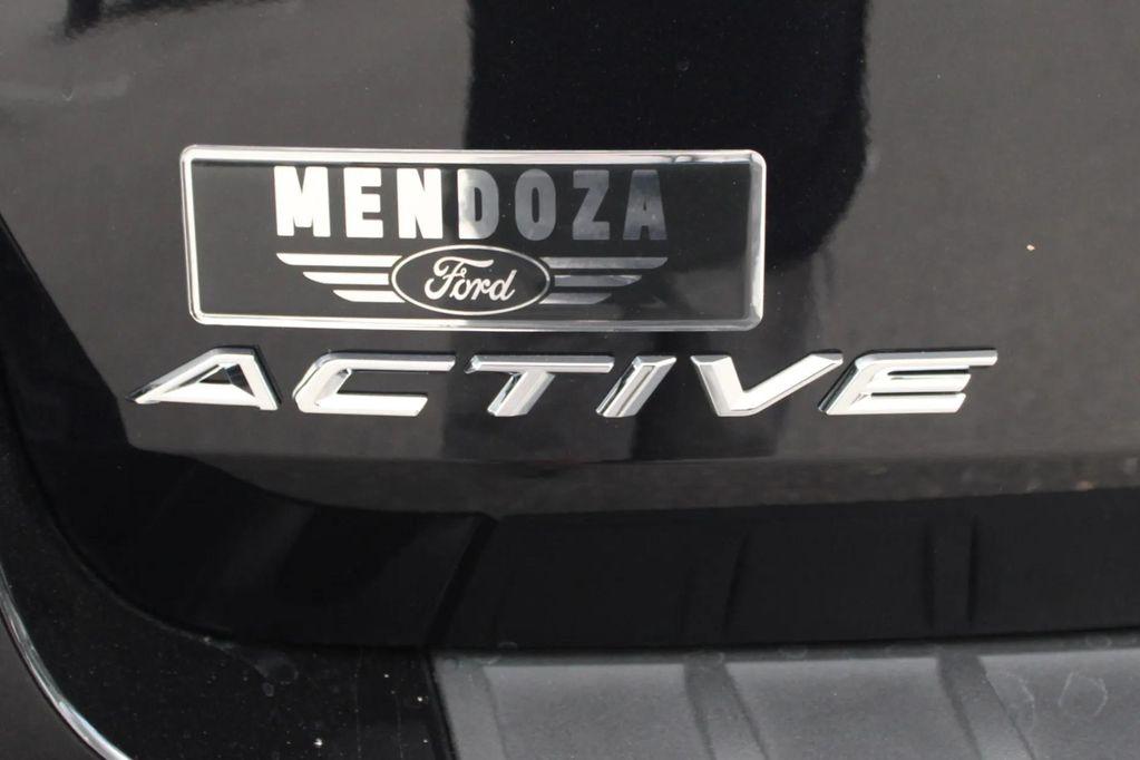 new 2025 Ford Explorer car, priced at $40,245