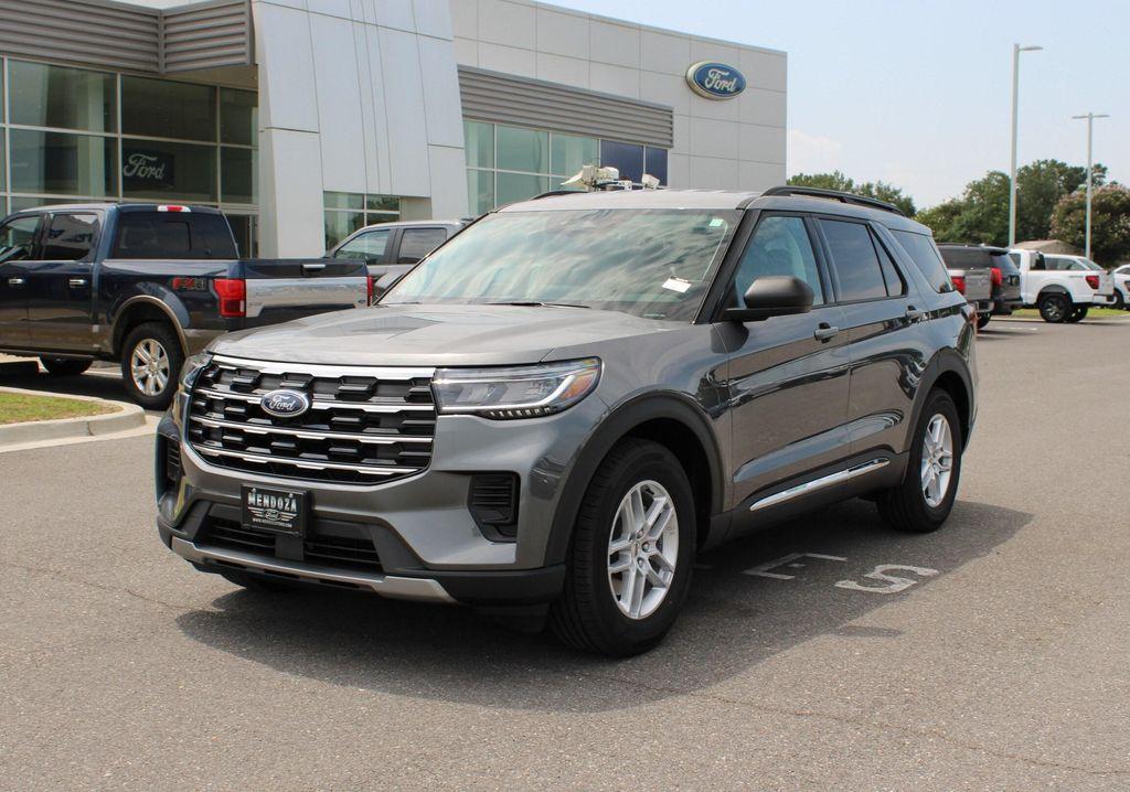 new 2025 Ford Explorer car, priced at $41,540