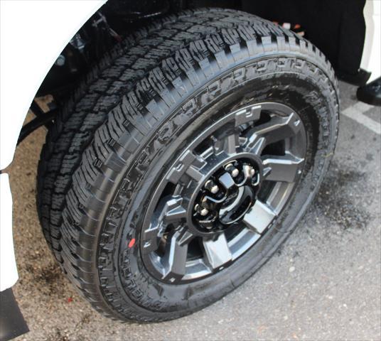 new 2025 Ford F-350 car, priced at $65,250